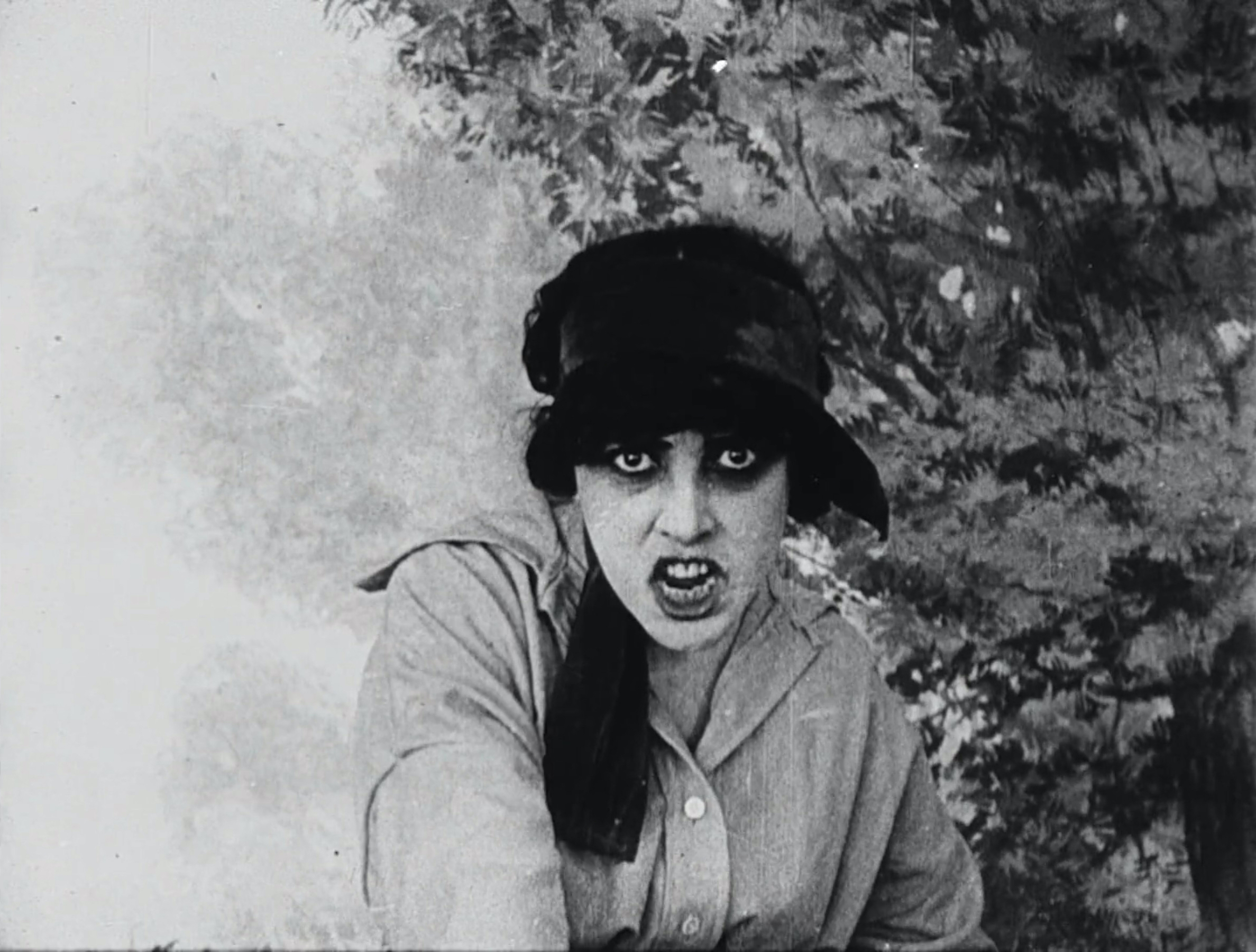 Les Vampires (1915) – Scene by Green